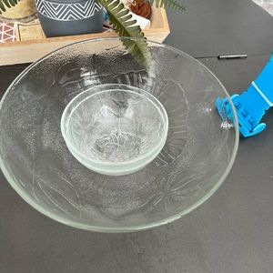 Salad bowl with 2 serving bowls set